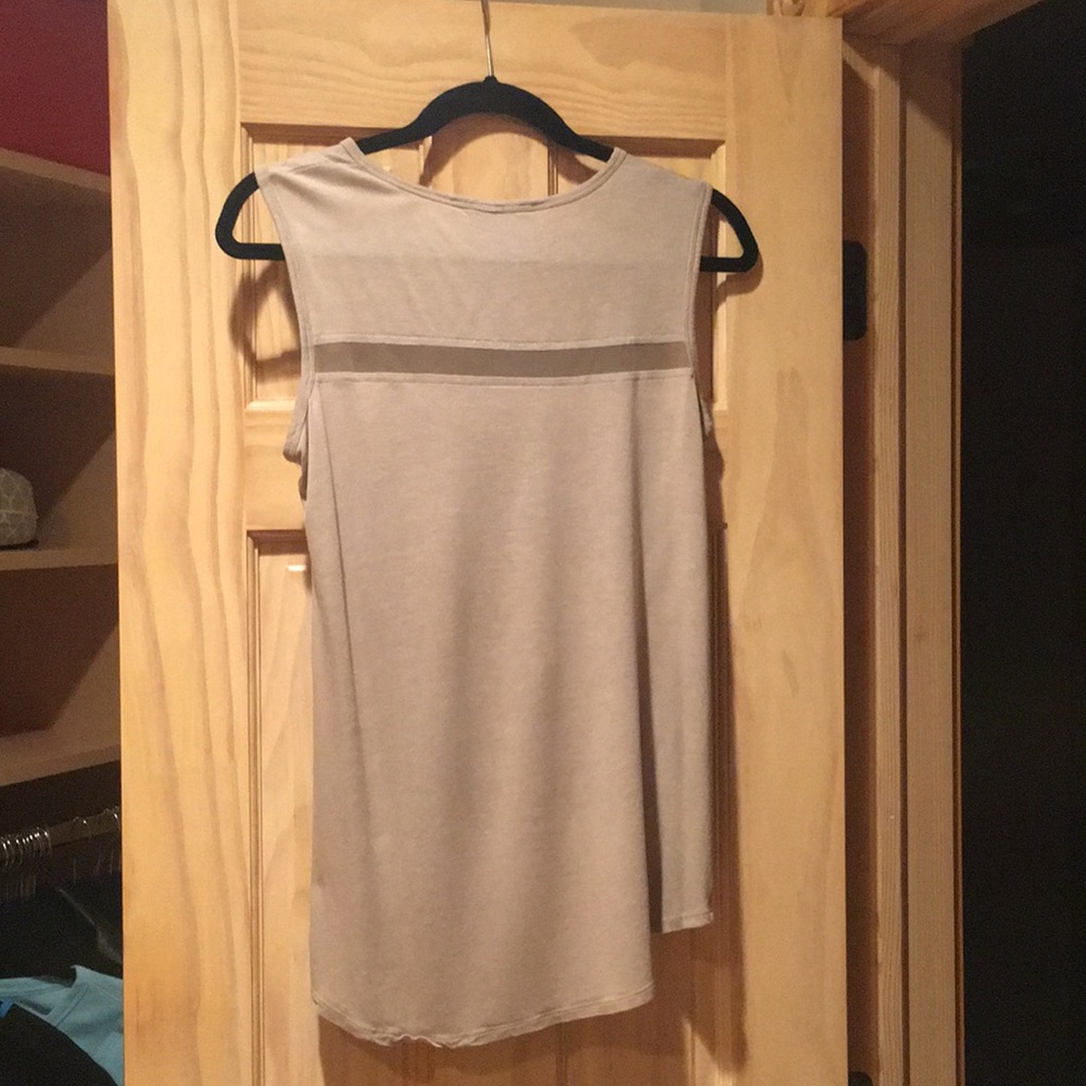 BcbgMaxAzria top - Picture 3 of 3